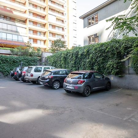 Livinnest Apartments Santiago Exterior photo