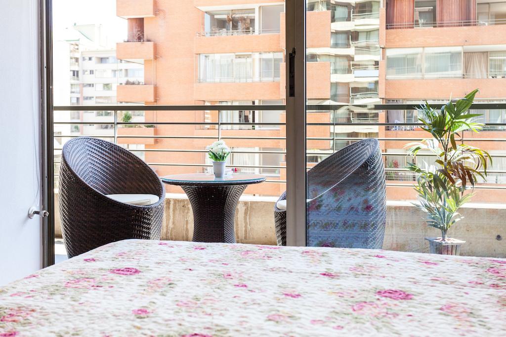 Livinnest Apartments Santiago Room photo